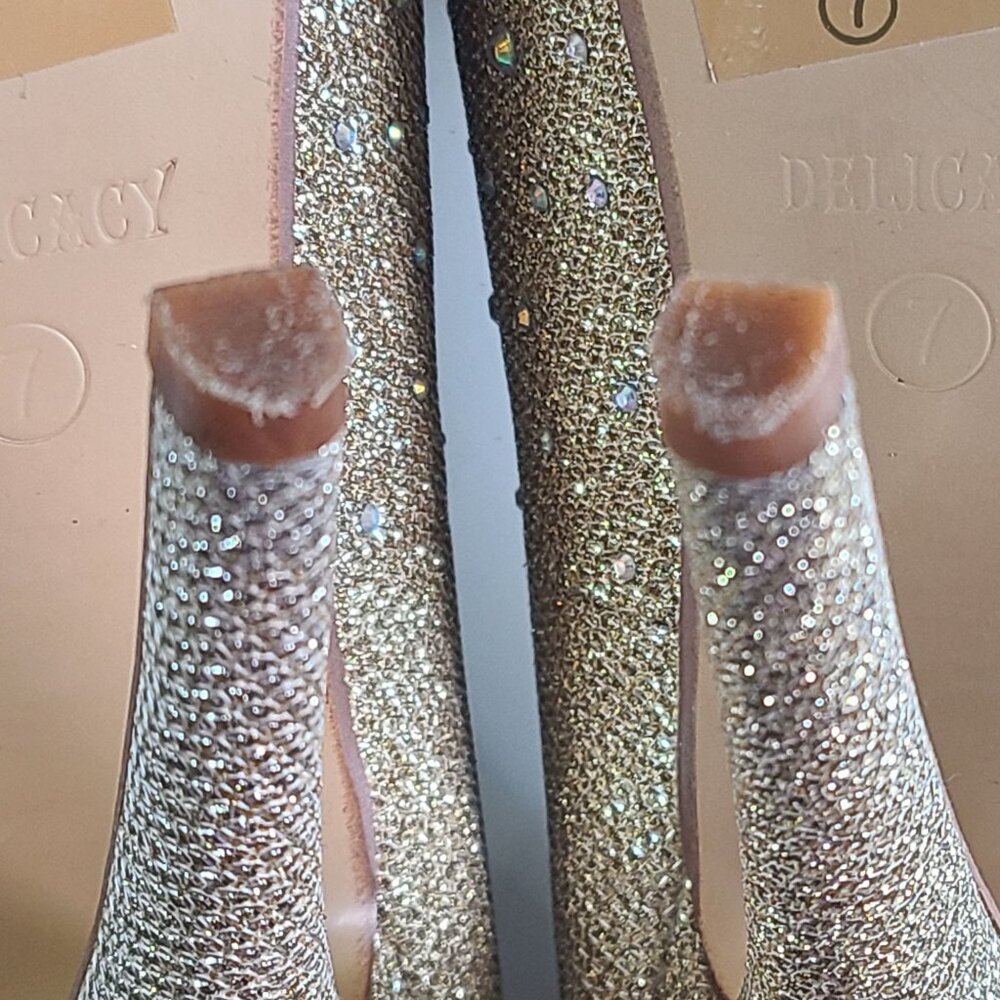 Delicacy Women's Sunset Gold Glitter Rhinestone Glam High Heel Pumps Hot Fashion - Picture 11 of 13